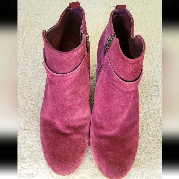 Michael by Michael Shannon Booties - Picture 2 of 10